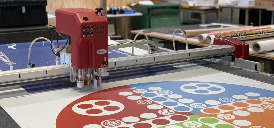 Konturskærering af diverse tryksager