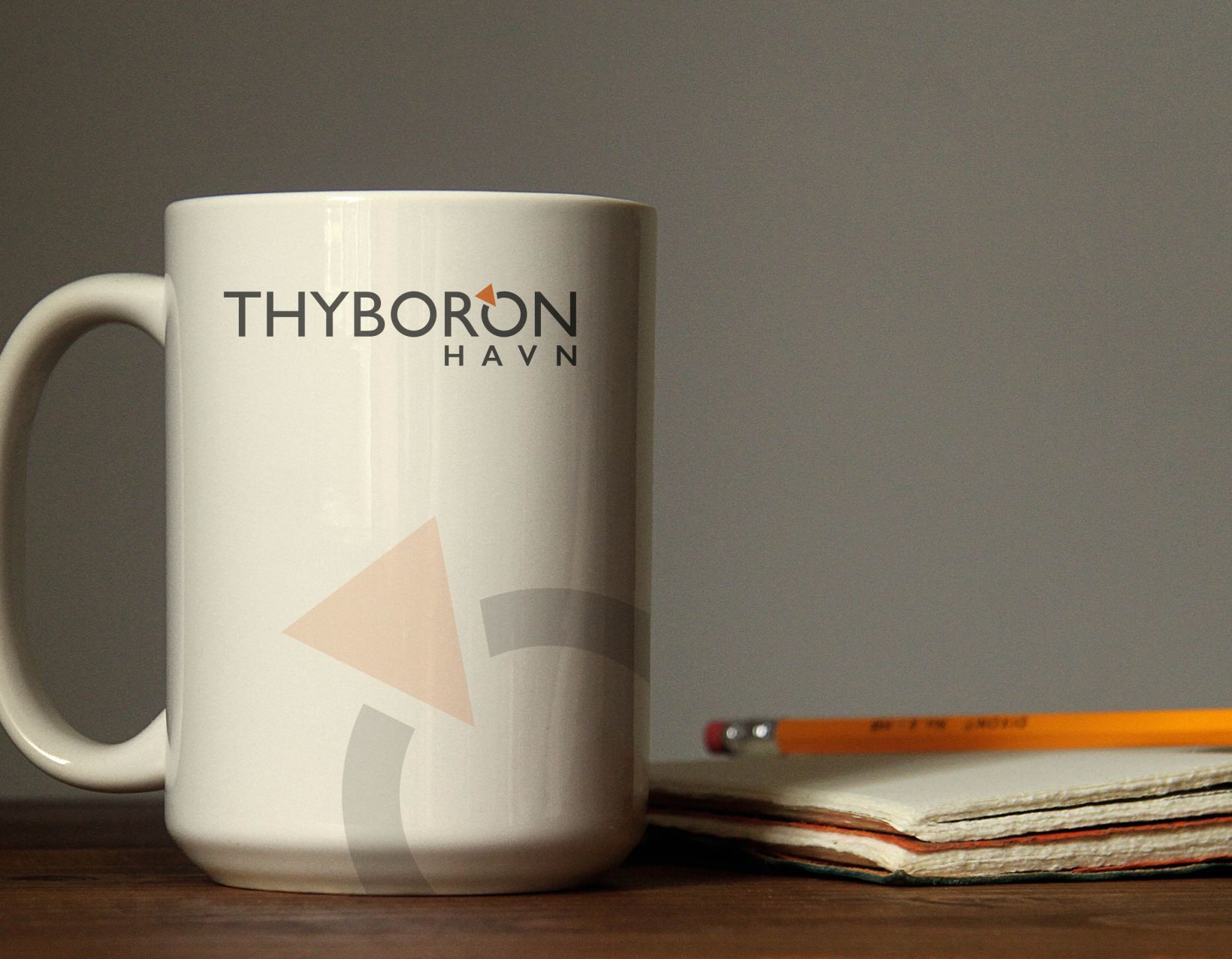 Grafisk Tryk har designet logo samt lavet diverse skiltning til Thyborøn Havn...