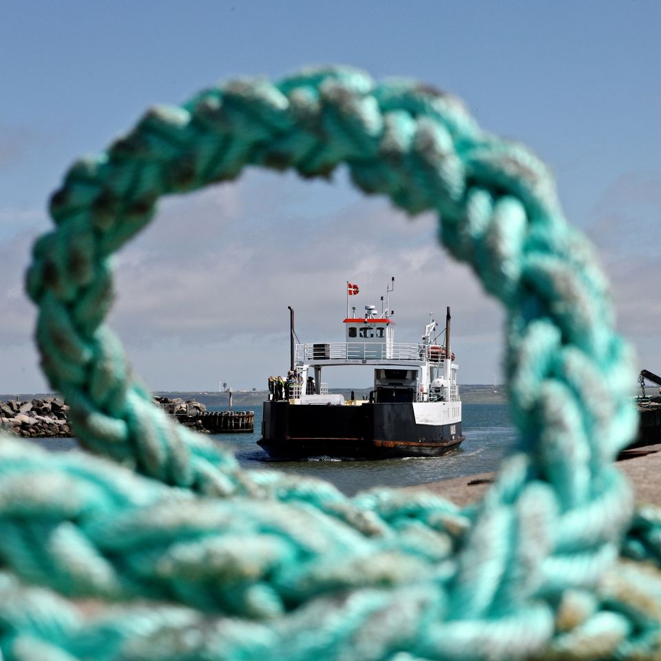 Kanalen mellem Thyborøn og Agger har taget hul på sommersejlplanen over Thyborøn kanal. Det bliver en af de sidste somre for den gamle færge...