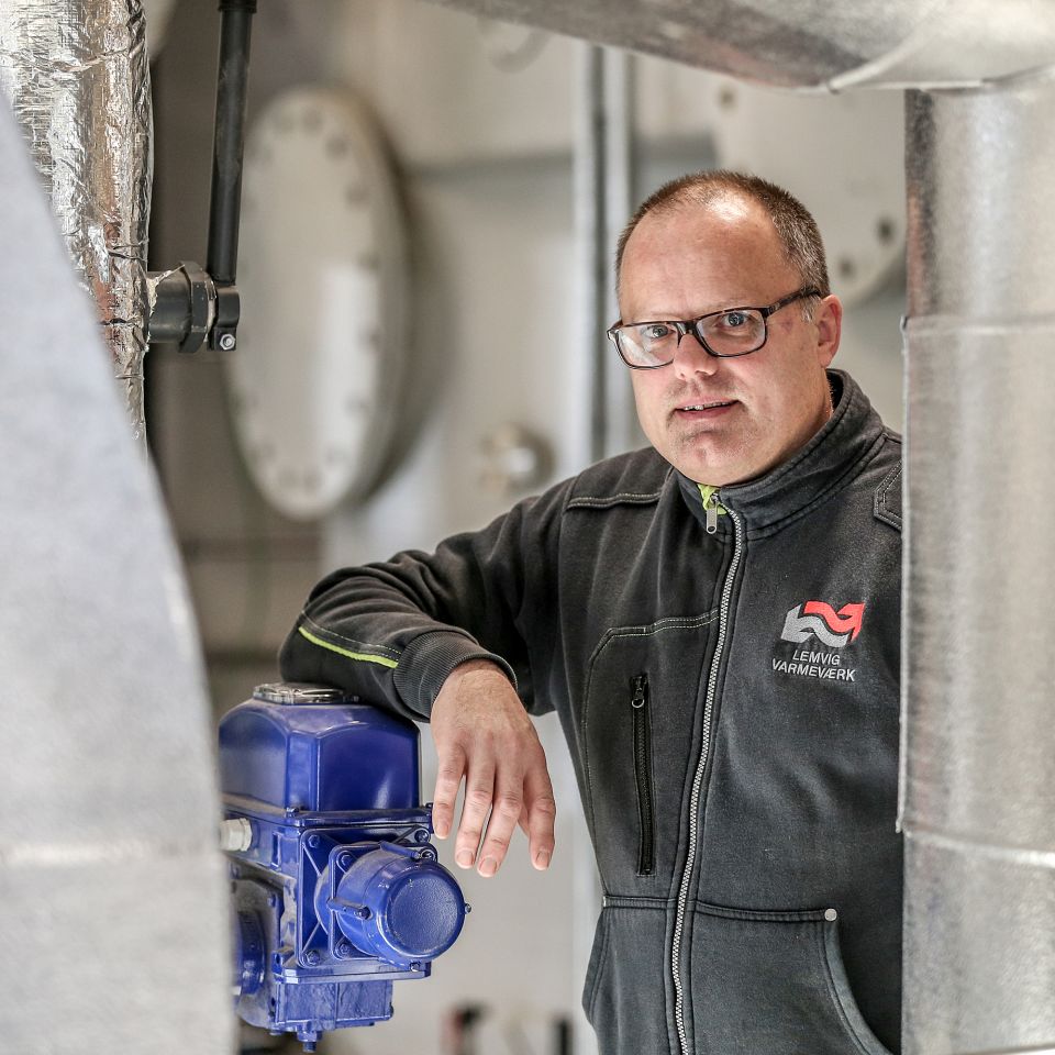 Lemvig Varmeværks nye varmeforsyning til Lemvig, Nørre Nissum og Klinkby er med en pris på 109 millioner kroner Lemvigegnens dyreste byggeri i nyere tid.