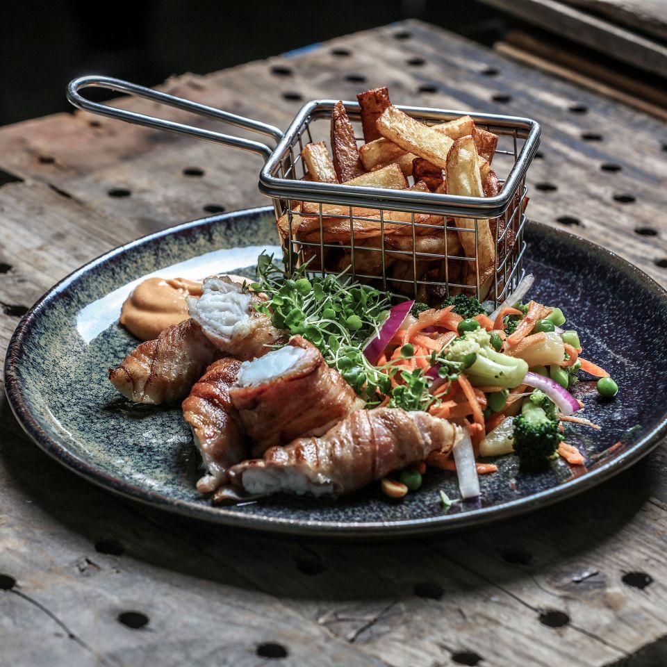 Havtaske svøbt i bacon - fiskeskipper Verner Møllers favoritfisk