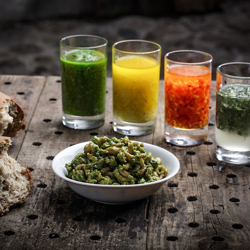 Preben Madsen, der er køkkenchef på Restaurant Herregårdskælderen i Brørup, har udviklet opskrifterne i kogebogen 'Ny Nordisk Delikatesse - hesterejer'...