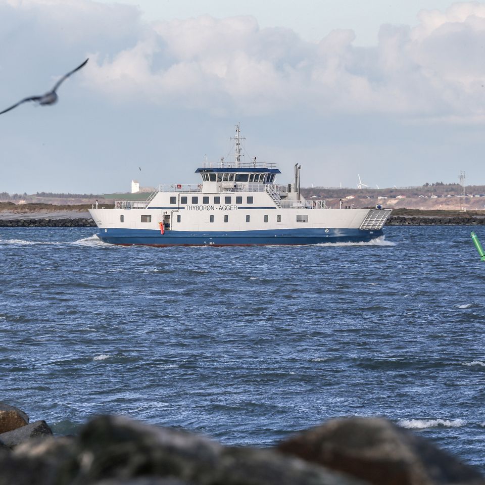 Færgen ved Thyborøn kanal, som sejler mellem Thyborøn og Agger...