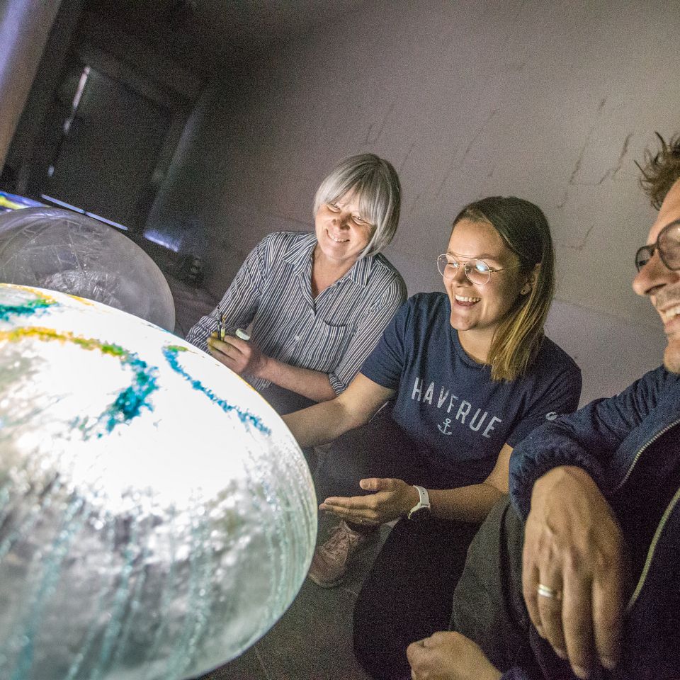 Skulpturer af is får helårsudstilling i Thyborøn; den første af sin slags i Europa.