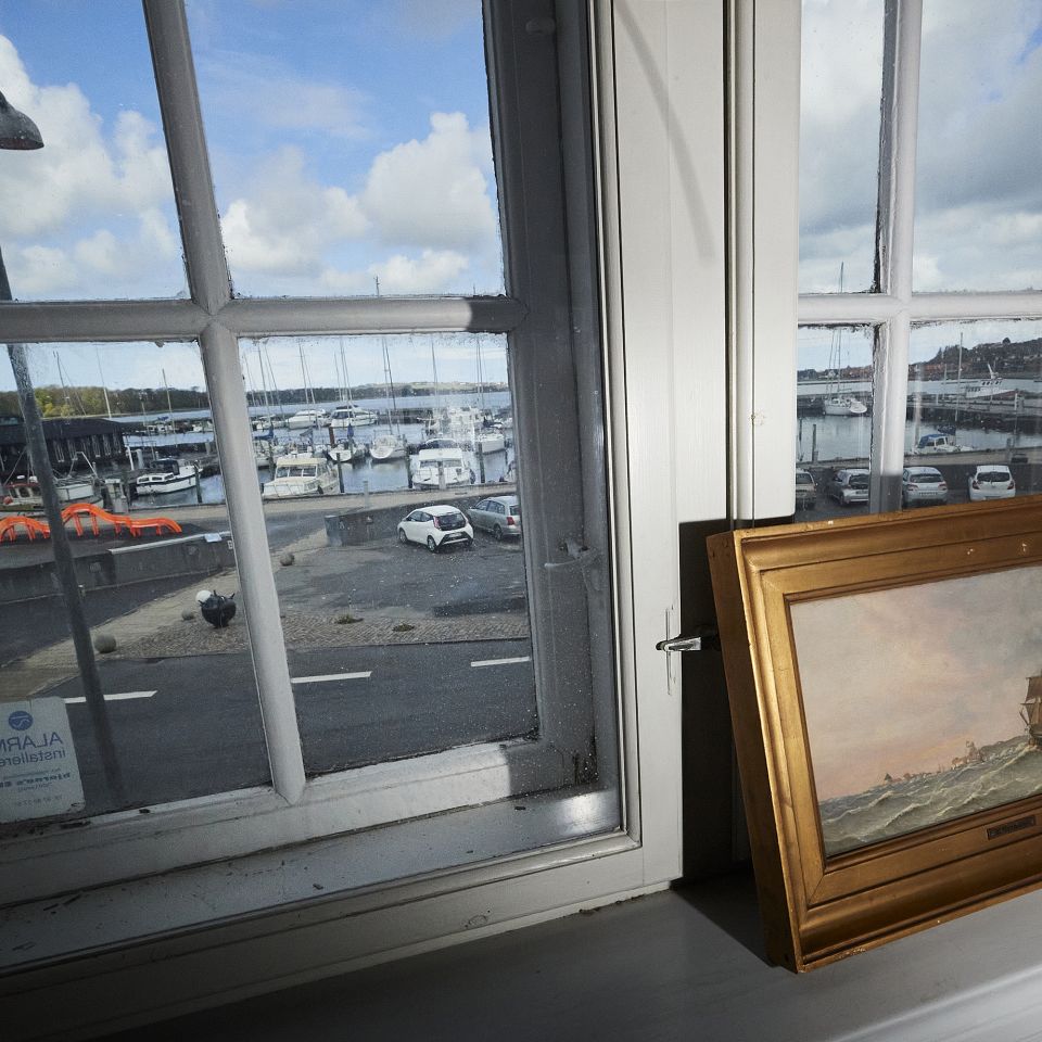 Gyldne udsigter - en artikel om toldbodens nye museum med guldaldermalerier